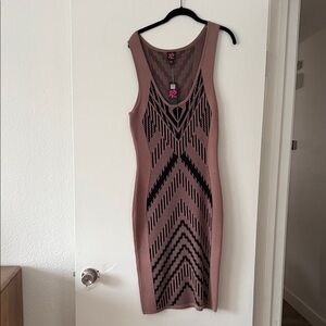 Elegant Mauve and Black Patterned stretchy Dress